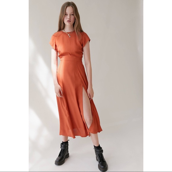 Urban Outfitters Dresses & Skirts - Orange Backless Midi Dress